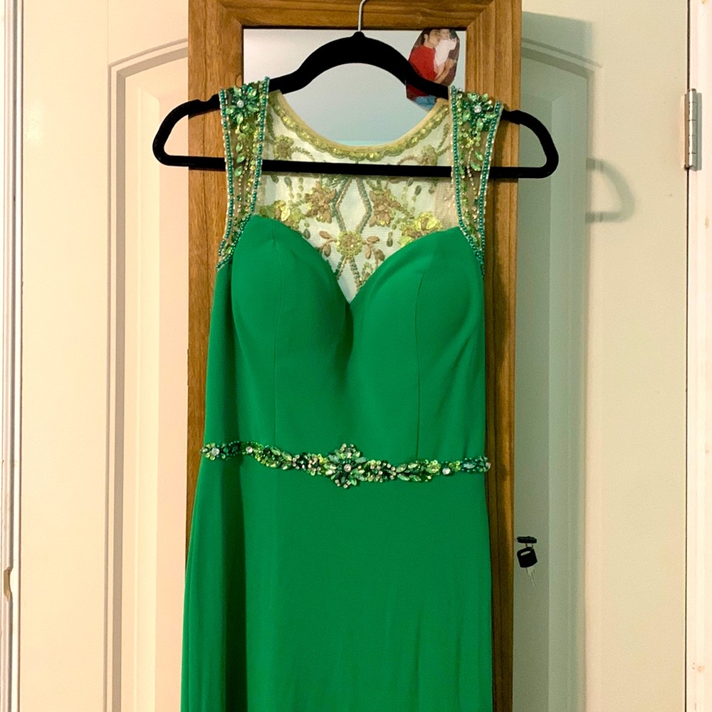 Jasz couture prom dress style 5449 size 6